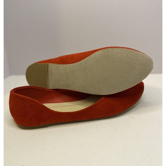 USC Women's Red Flats - Picture 9 of 10